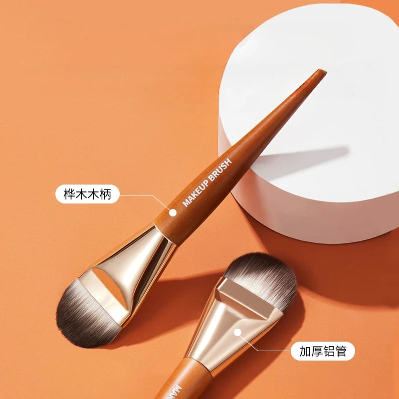 Tongue Shaped Foundation Brush For Liquid Foundation And Concealer Professional Makeup Tool For Women Face Base Beauty